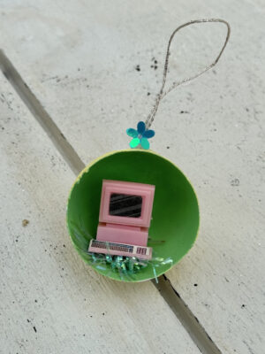 Påskeophæng af æggeskal