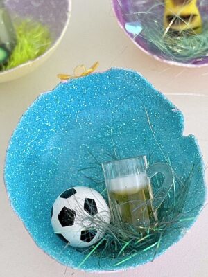 Påskeophæng af æggeskal