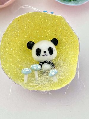 Påskeophæng af æggeskal