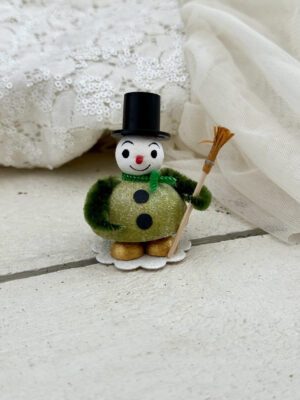 Snemand i retro stil, army grøn