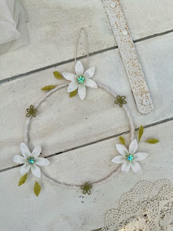 Krans med blomster