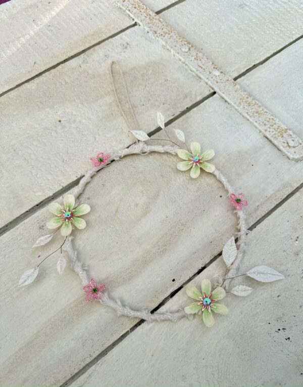 Krans med blomster