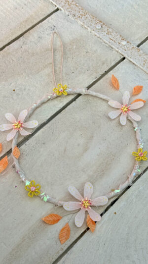 Krans med blomster