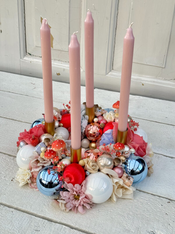 Adventskrans - blå, røde og hvide farver - Image 3