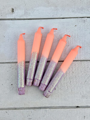 1 stk håndlavet stearinlys, fersken og lilla