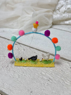 Ophæng Pompon med høns