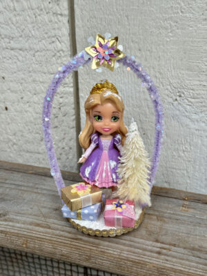 Eventyrlig juledekoration Rapunzel