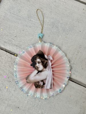 Rosette Vintage lady/ Fisk