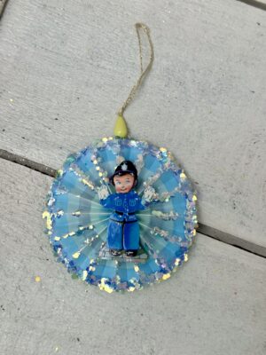 Rosette Retro Politimand/ Vintage Lady